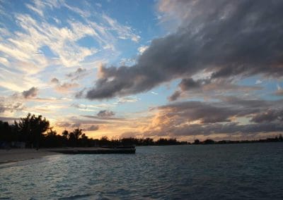 Sonnenuntergang Junkanoo Beach