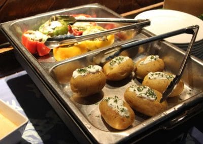 Quarkkartoffeln und gefüllte Paprika