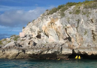 Staniel Cay - Thunderball Grotto