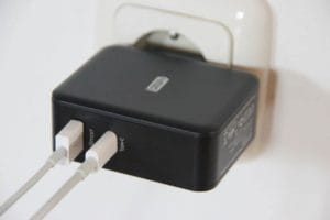 Ladestecker für USB und USB-C Geräte